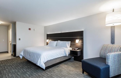 Saint Marys Saint Joseph County Hotel | Holiday Inn Express & Suites South Bend - South