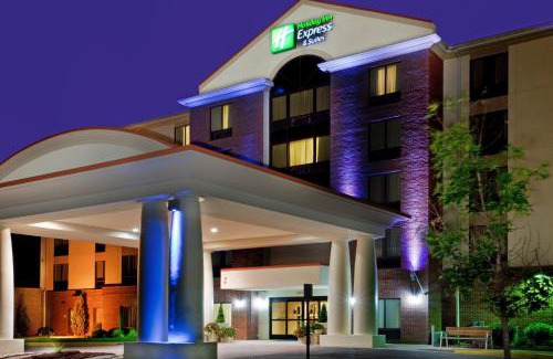 Western Branch North Hotel | Holiday Inn Express & Suites Chesapeake by IHG