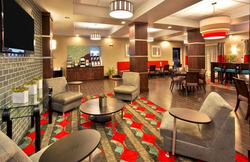 Oak Ridge Hotel | Holiday Inn Express & Suites Oak Ridge