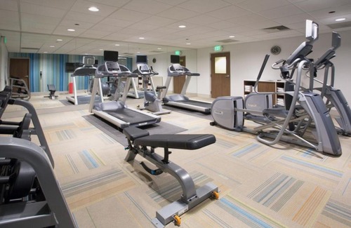 Abingdon Hotel | Holiday Inn Express & Suites - Abingdon by IHG