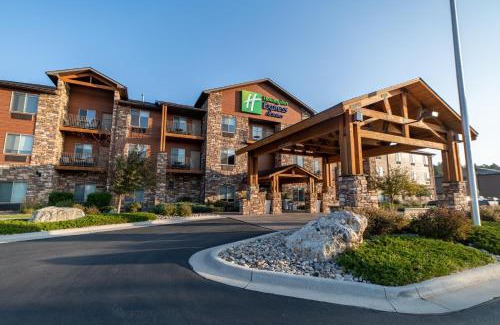 Custer Hotel | Holiday Inn Express & Suites Custer-Mt Rushmore