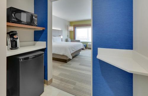 Dallas Hotel | Holiday Inn Express & Suites - Dallas NW HWY - Love Field by IHG