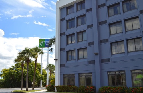 Hialeah Hotel | Holiday Inn Express & Suites Miami - Hialeah, an Ihg Hotel