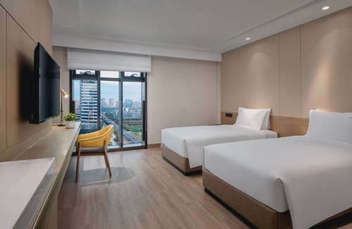 Kunshan Hotel | Holiday Inn Hotel and Suites Kunshan Huaqiao by IHG