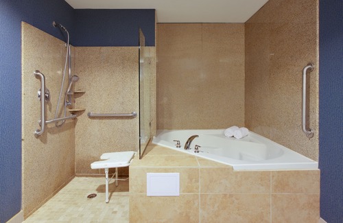 Channelview Hotel | Holiday Inn Houston East - Channelview by IHG