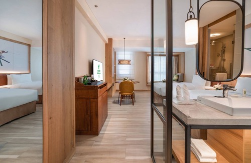 Jilin Hotel | Holiday Inn Jilin Beidahu by IHG