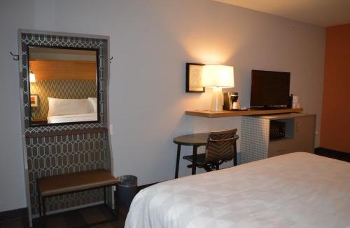 Odessa Hotel | Holiday Inn Odessa by IHG