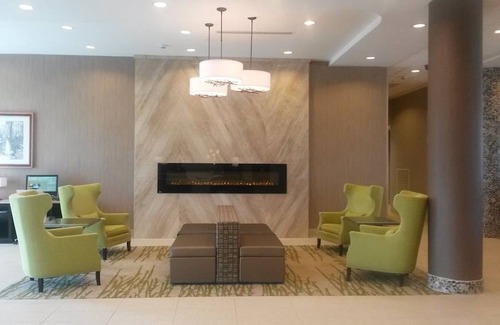 Owensboro Hotel | Holiday Inn Owensboro Riverfront, an IHG Hotel