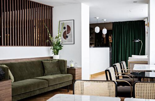 8th Arrondissement Hotel | Holiday Inn Paris Palais de l'Elysée by IHG
