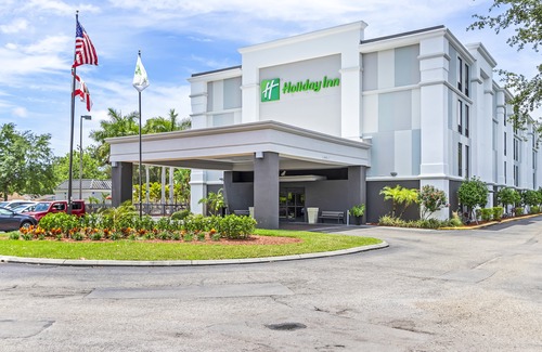 United Central Hotel | Holiday Inn St. Petersburg West, an Ihg Hotel