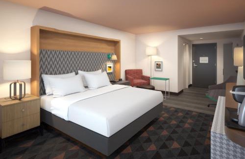 Decatur Hotel | Holiday Inn & Suites Decatur-Forsyth by IHG