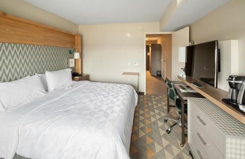 Decatur Hotel | Holiday Inn & Suites Decatur-Forsyth by IHG