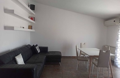 Campofelice di Roccella House | Holiday Home "Open house" with Mountain View, Terrace & Balcony