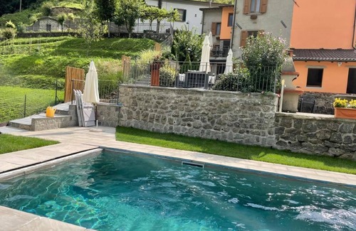 San Marcello Piteglio House | Holiday house San Marcello Pistoiese for 1 - 6 persons with 3 bedrooms - Detached holiday house
