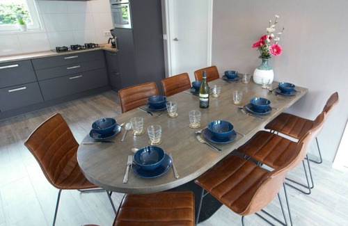 Sint Maartensvlotbrug Apartment | Holiday apartment Lavender