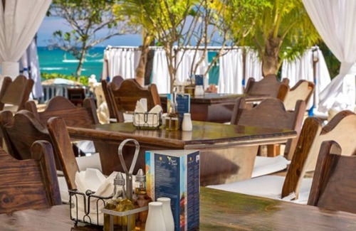 Los Brazos Resort | HOLIDAY SALE in Puerto Plata! Confresi Palm Beach Studio
