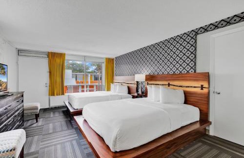 Myrtle Beach Hotel | Holiday Shores Myrtle Beach