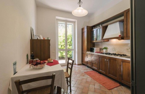 Pomaia House | Holiday villa 'Irene' with private pool