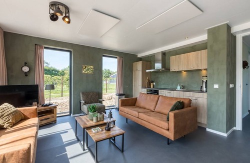 Breezand Apartment | Holidayhome - Vroondijk 2 | Vrouwenpolder 'Duinappel en Zonnebes'