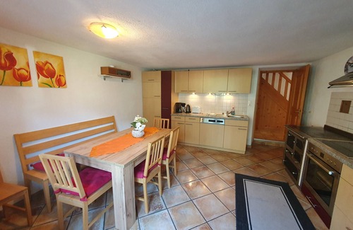 Umhausen Apartment | Holidays in quiet location with garden and nature views apartment Sabine