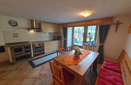 Umhausen Apartment | Holidays in quiet location with garden and nature views apartment Sabine