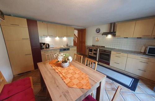 Umhausen Apartment | Holidays in quiet location with garden and nature views apartment Sabine