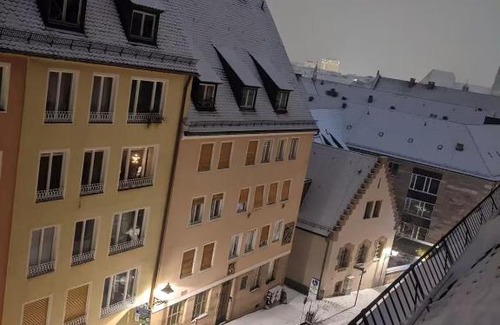 Altstadt - Sankt Sebald House | Holidays loft, Private Rooms in a Friendly shared apartment