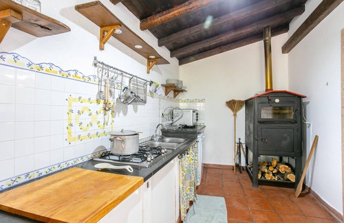 San Piero Patti House | Holidays on the sunny island of Sicily Look forward to relaxation and experiences.