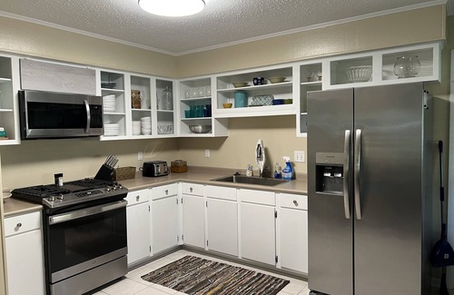 Ocean Springs House | Holly Hideaway - w/GOLF CART! Dog-friendly close to beach & downtown !