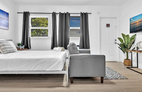 Downtown Hollywood Apartment | Hollywood Blvd Near The Beach "hotel Like Suite"
