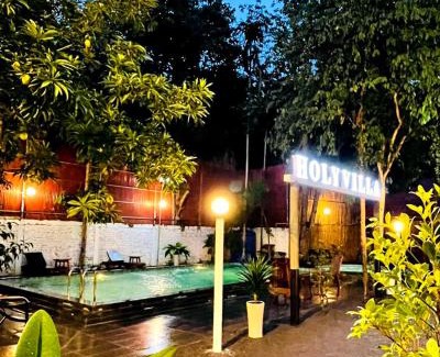 Kampot Hotel | Holy Villa