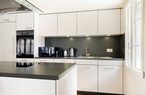 Andermatt Apartment | Holzgasse Apartment, elegant apartment in the Swiss mountains