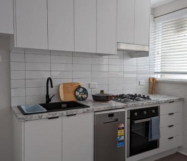 Essendon House | Home Away From Home