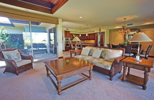Kamuela House | Home Away From Home - Beautiful Townhome in the Heart of Mauna Lani