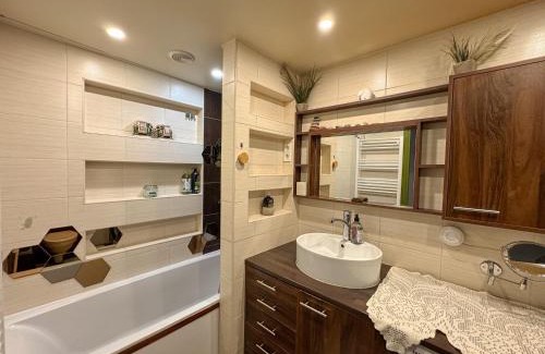 Kopli Apartment | Home by the Sea