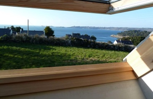 Tredrez-Locquemeau House | HOME COMFORT 4 persons- CALM - SEA AND VILLAGE - 500M FROM THE BEACH -