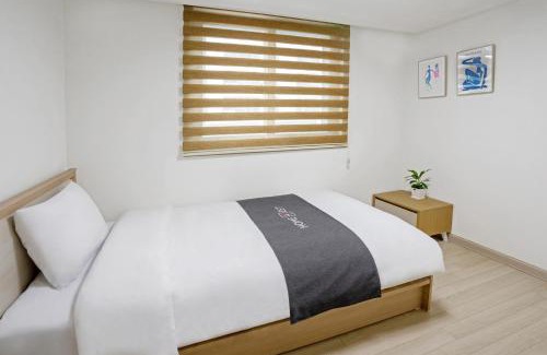 Okpo-dong Apartment | Home Fourest Residence Hotel Okpo