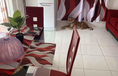 Moore Town House | Home from Home, 1 bed, 1 bunk bed, 1 bathroom in St. Thomas, Jamaica 🇯🇲