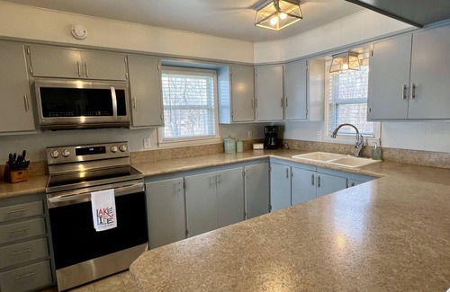 Disney House | Home in Disney - Ride Directly to Trails, 1/2 mile to Marina & Boat Ramp