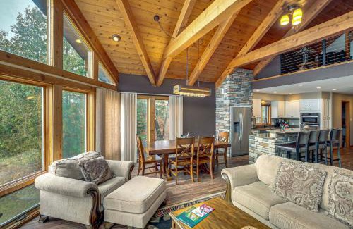 Stambaugh House | Home on Lake Chicagon with Dock and Sauna!