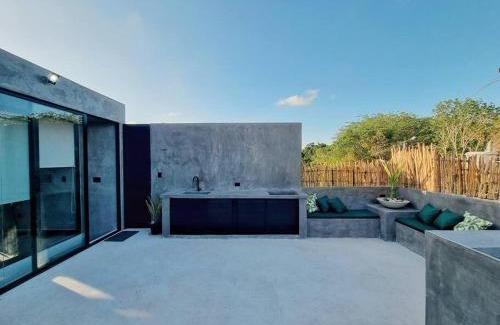 Merida Municipality Apartment | Home Rooftop Private Jacuzzi 3 Bedroom 4 Bth 120Mb