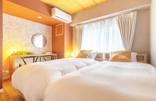 Sumida Villa | Home suite Home Ryogoku - Perfect for Families and Groups, Spacious 197m2 Home with 8 BR & 3 BA, Up to 15 ppl with Parking and 3 Stations