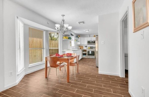 Mission Bend House | Home with pool, games and relaxation, in the middle of it all!