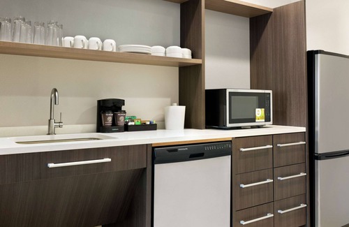 Houston Hotel | Home2 Suites by Hilton Houston-Pearland