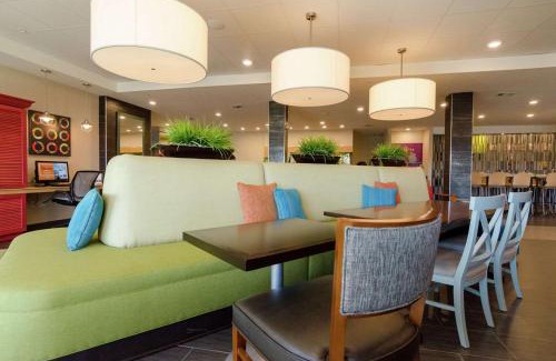 Portland Hotel | Home2 Suites by Hilton Portland