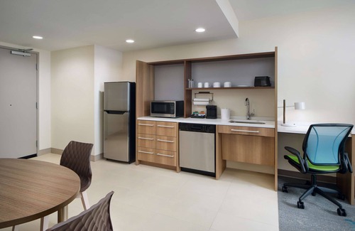 Towson Hotel | Home2 Suites by Hilton Towson