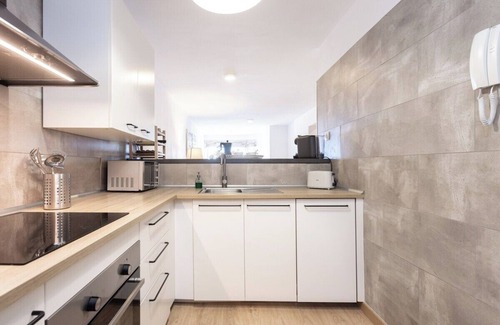 Radazul Apartment | Home2Book Comfy Beachfront Radazul