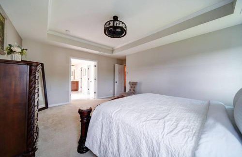 Mount Holly House | Home2Home