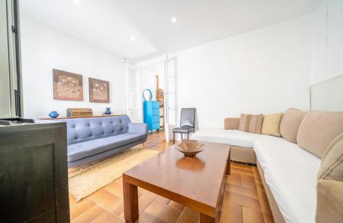Calella House | HomeHolidaysRentals Arlene