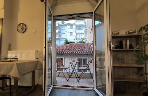Kastoria Apartment | HomeLikeNone